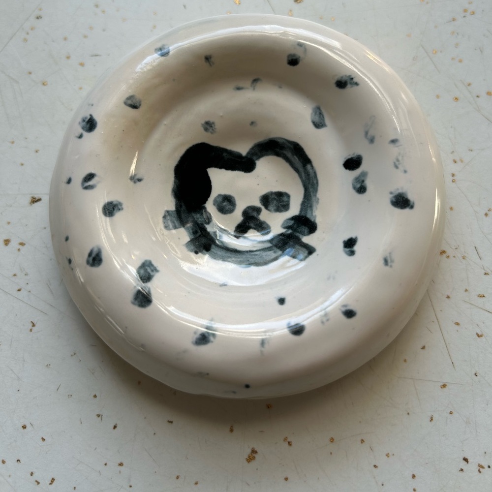 Ceramic cat bowl